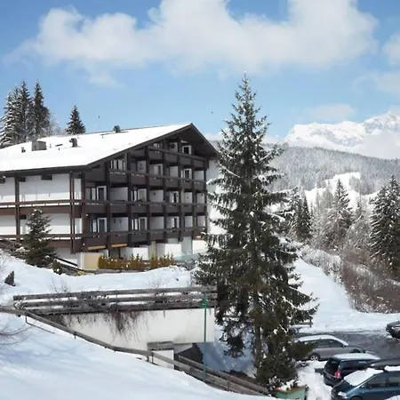 Alpenblick Apartament *